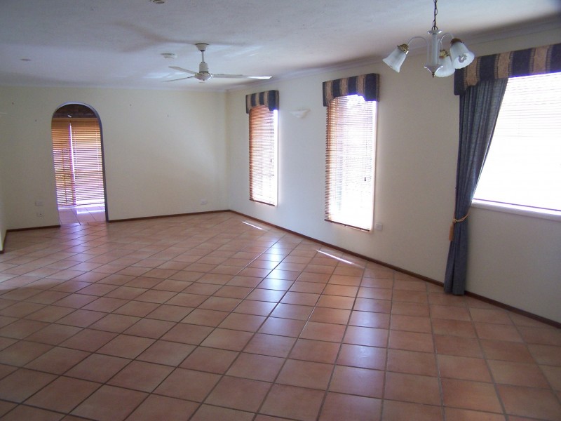 32 Wurley Drive, Wurtulla QLD 4575