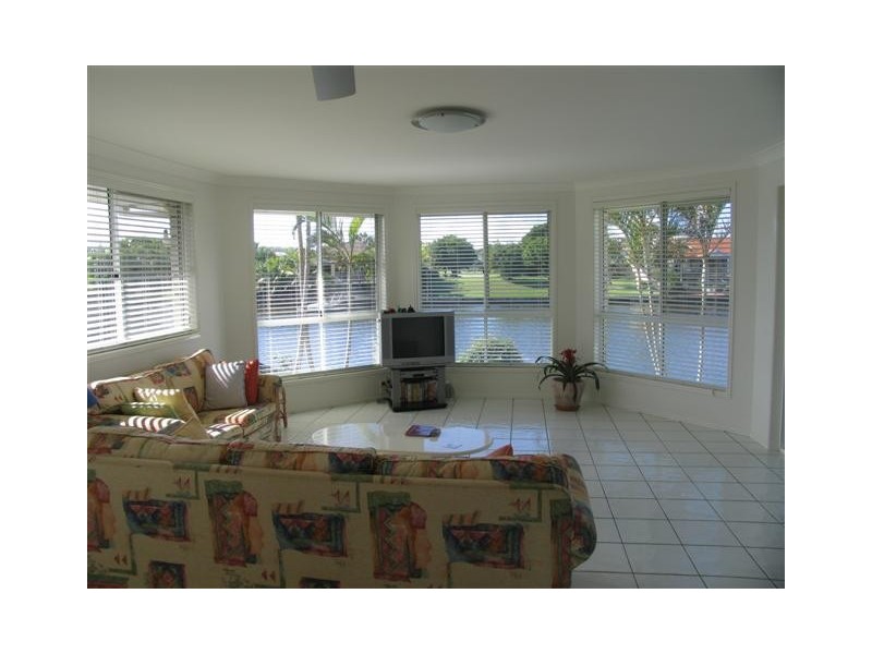 34 Swallow Street, Wurtulla QLD 4575