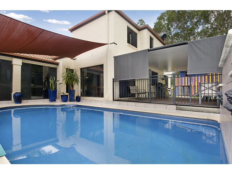 1 Earls Court, Little Mountain QLD 4551