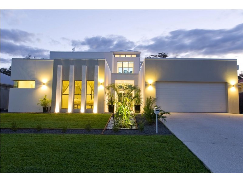 20 Campbellville Circuit, Pelican Waters QLD 4551