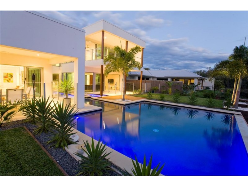 20 Campbellville Circuit, Pelican Waters QLD 4551