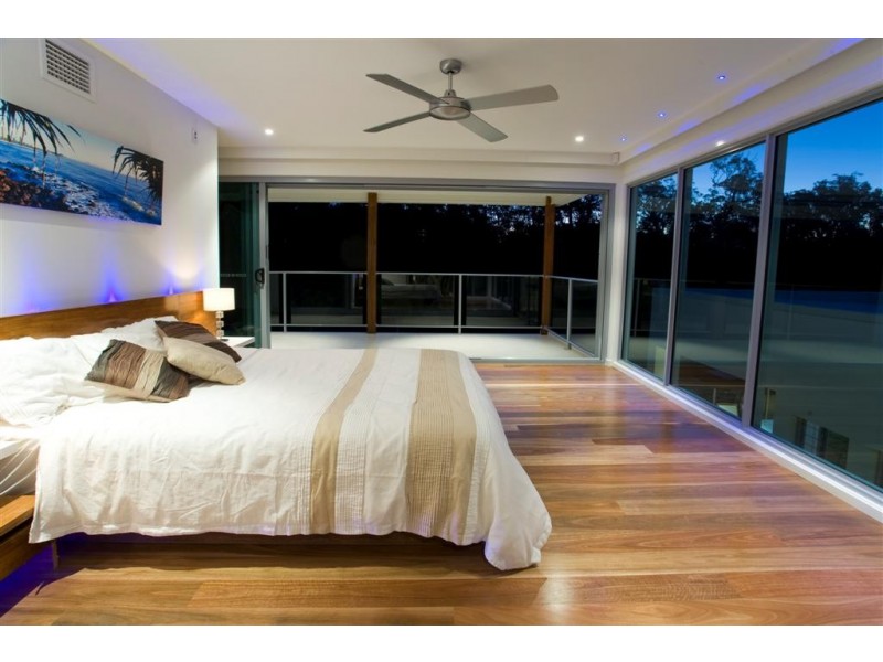 20 Campbellville Circuit, Pelican Waters QLD 4551