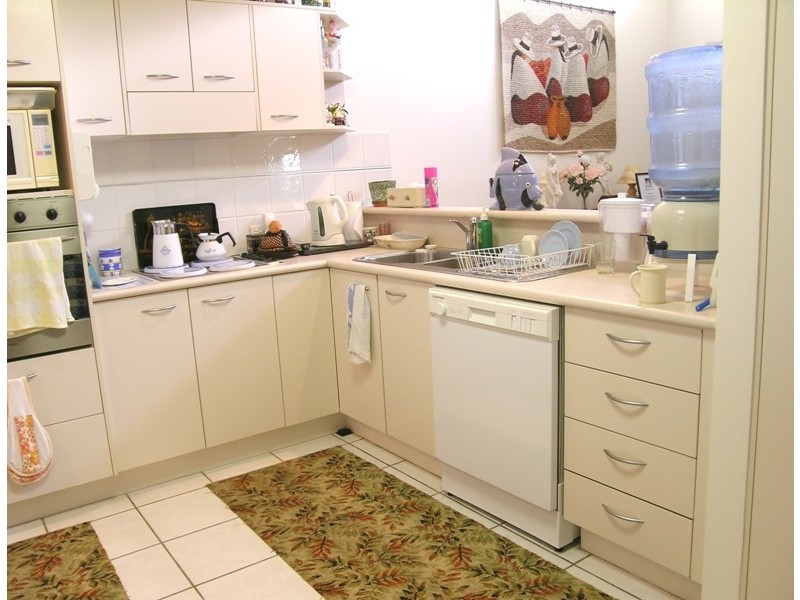 2/2 Burke Street, Golden Beach QLD 4551