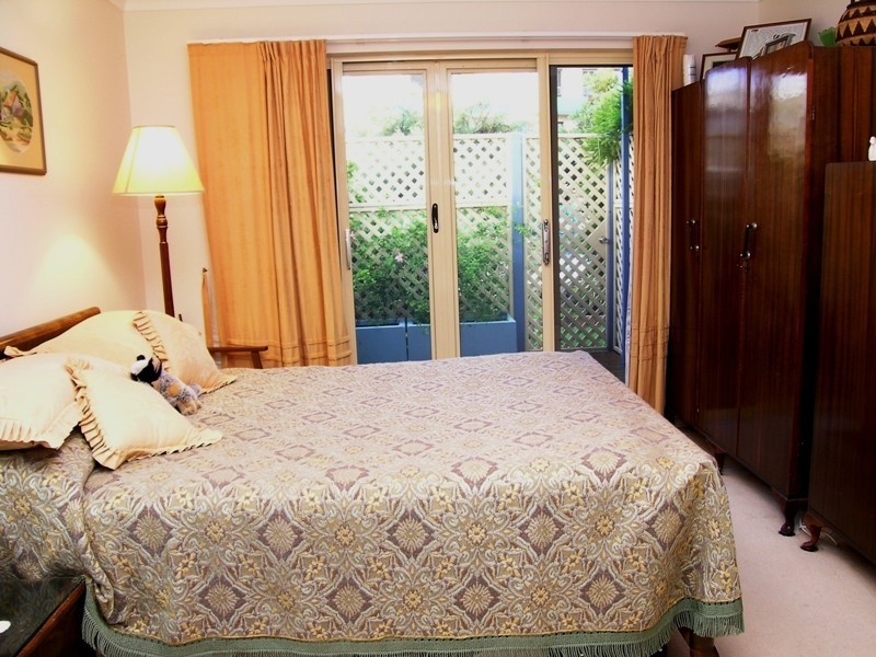 2/2 Burke Street, Golden Beach QLD 4551