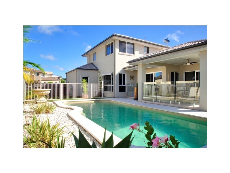 14 Pebbly Creek Crescent, Little Mountain QLD 4551