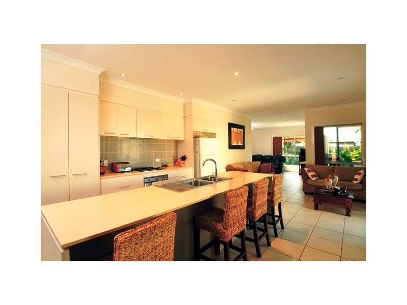 14 Pebbly Creek Crescent, Little Mountain QLD 4551