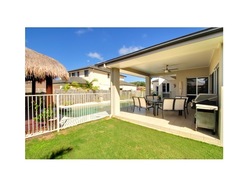 14 Pebbly Creek Crescent, Little Mountain QLD 4551