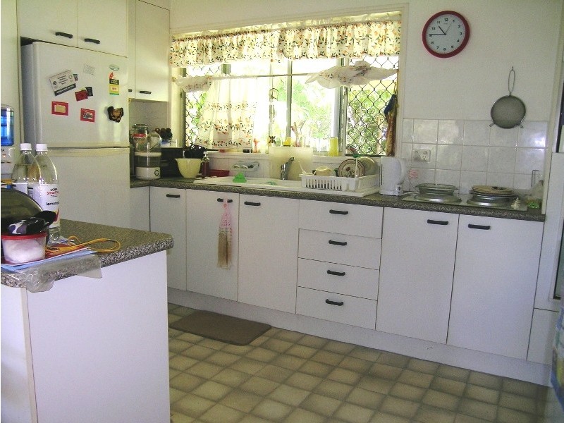 24 First Avenue, Caloundra QLD 4551