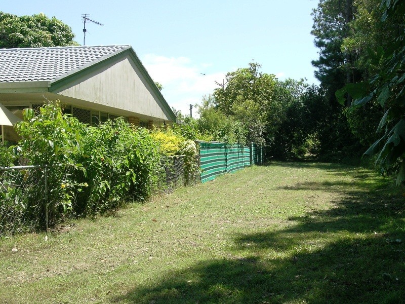 24 First Avenue, Caloundra QLD 4551