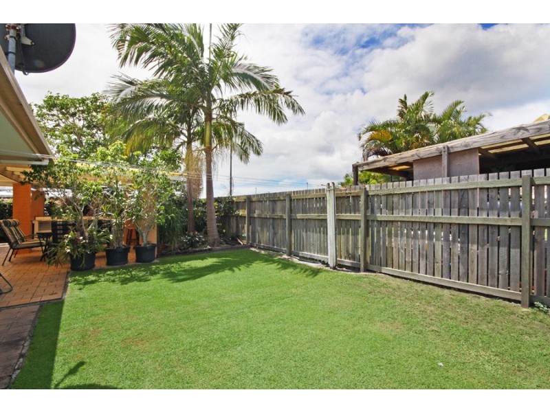 8 Spinnaker Boulevard, Wurtulla QLD 4575