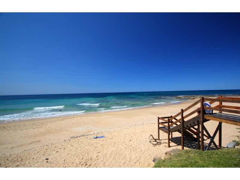 10 Dicky Beach Close, Dicky Beach QLD 4551