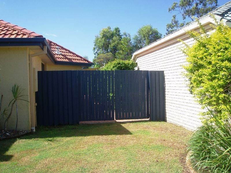 2 Hanwell Court, Little Mountain QLD 4551