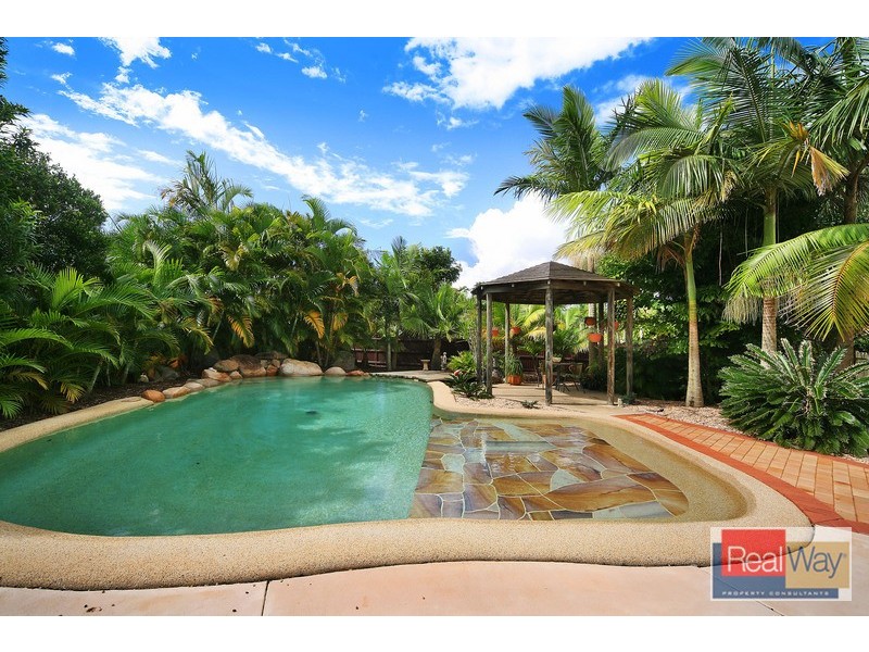 9 Ghostgum Close, Little Mountain QLD 4551