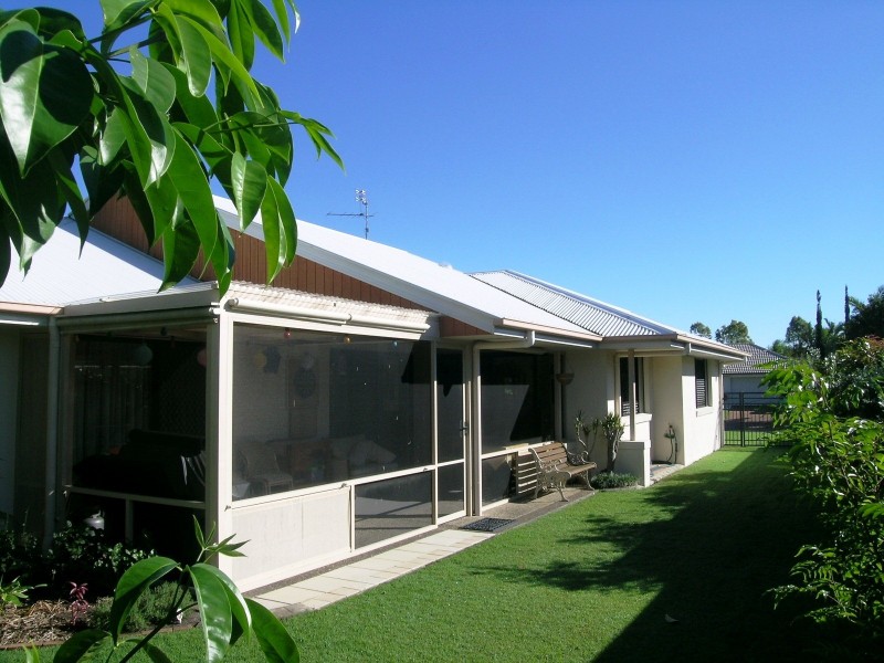 8 Firefly Street, Pelican Waters QLD 4551