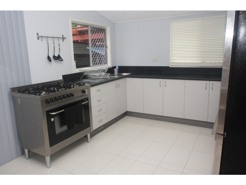 127 Landsborough Parade, Golden Beach QLD 4551