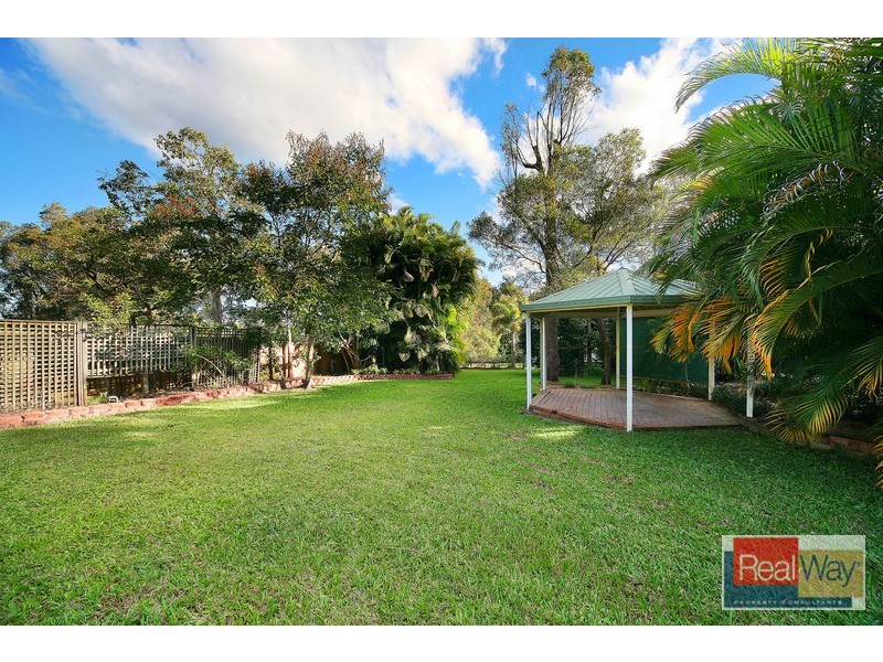 1 Keneland Drive, Little Mountain QLD 4551