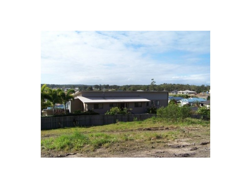 23 Highclare Court, Little Mountain QLD 4551