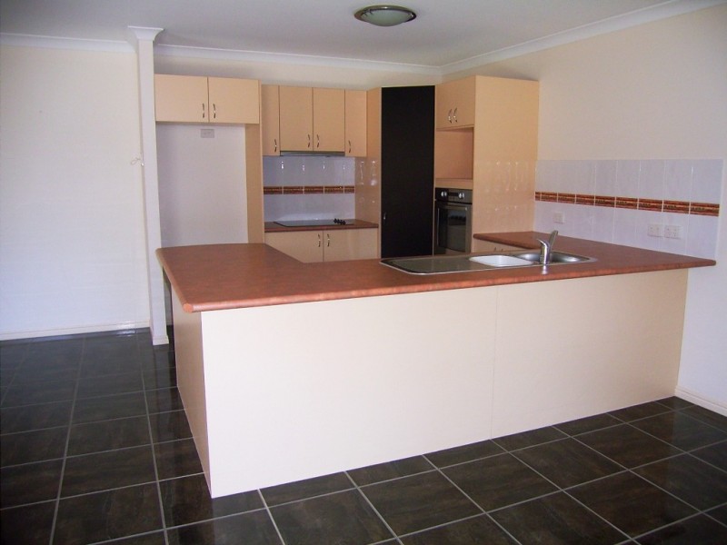 17 Springbrook Street, Caloundra West QLD 4551