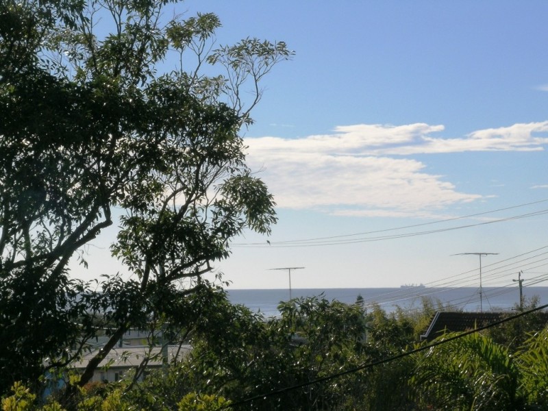 12/10 Coonowrin Street, Battery Hill QLD 4551