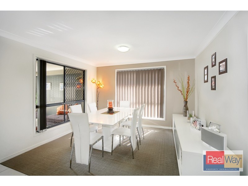 9 Cannon Lane, Little Mountain QLD 4551