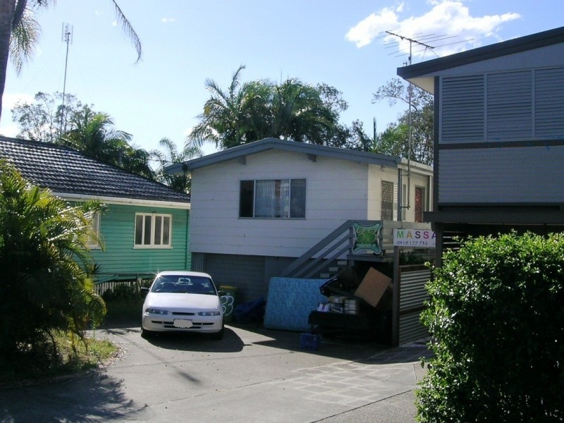 33 Roderick Street, Moffat Beach QLD 4551