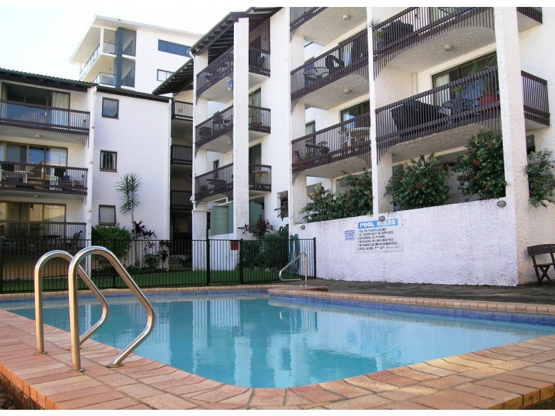 6/3 Sykes Avenue, Kings Beach QLD 4551