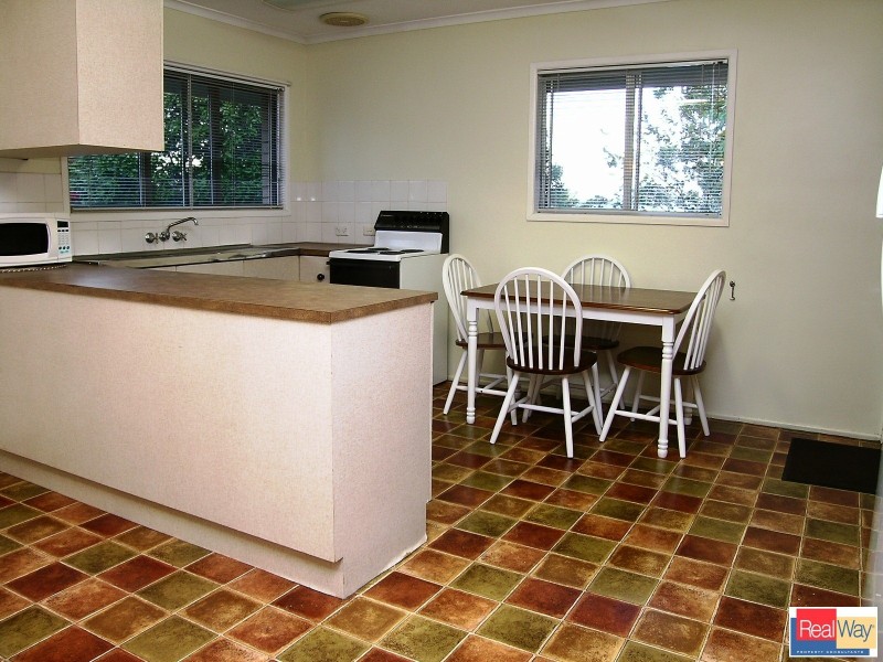 114 Sugar Bag Road, Little Mountain QLD 4551