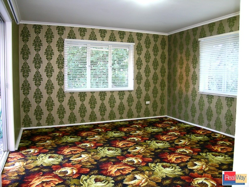 114 Sugar Bag Road, Little Mountain QLD 4551