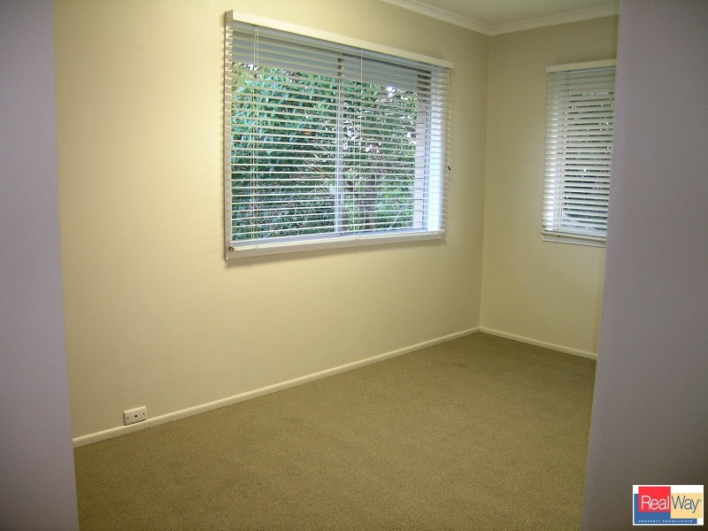 114 Sugar Bag Road, Little Mountain QLD 4551