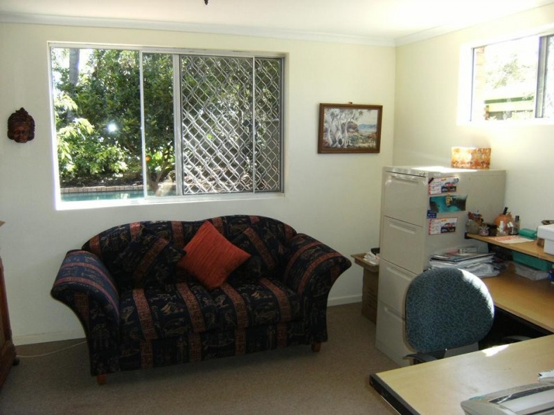 10 Menyan Street, Currimundi QLD 4551