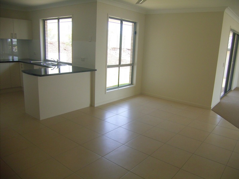 13 Kingsley Court, Little Mountain QLD 4551