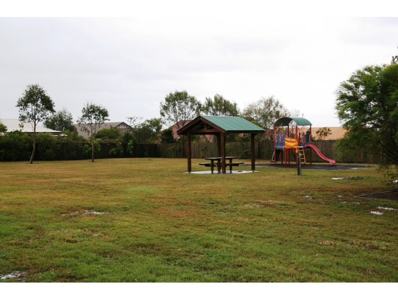 13 Kingsley Court, Little Mountain QLD 4551