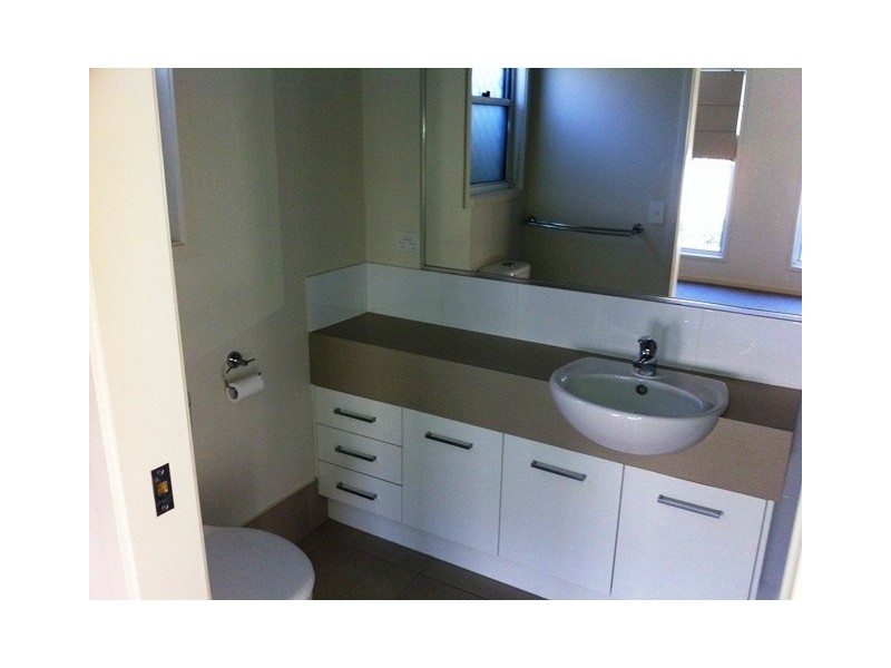 36 Crater Street, Caloundra West QLD 4551