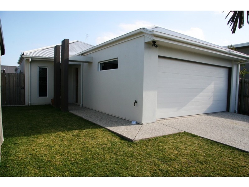 36 Crater Street, Caloundra West QLD 4551