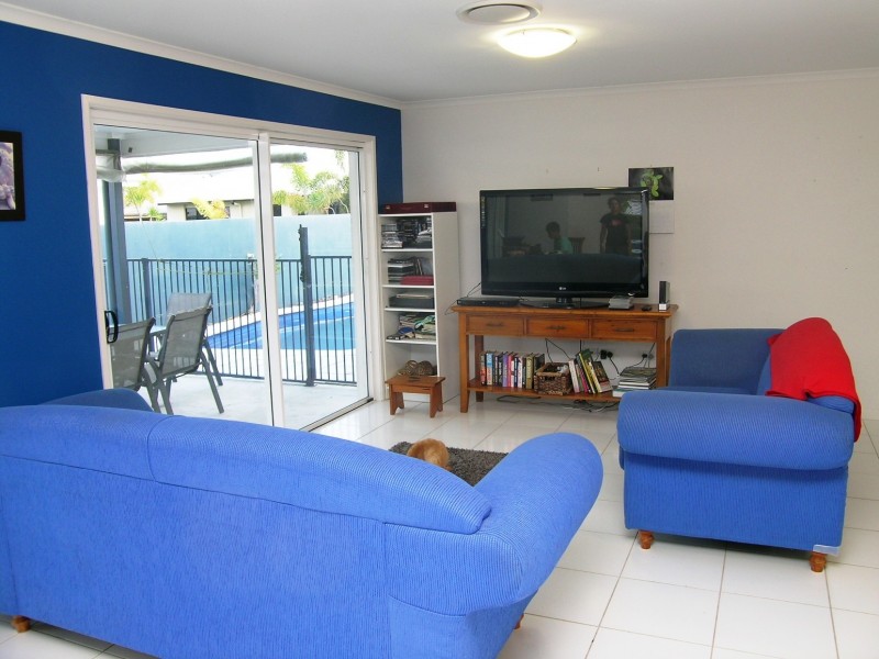 17 White Cedar, Meridan Plains QLD 4551