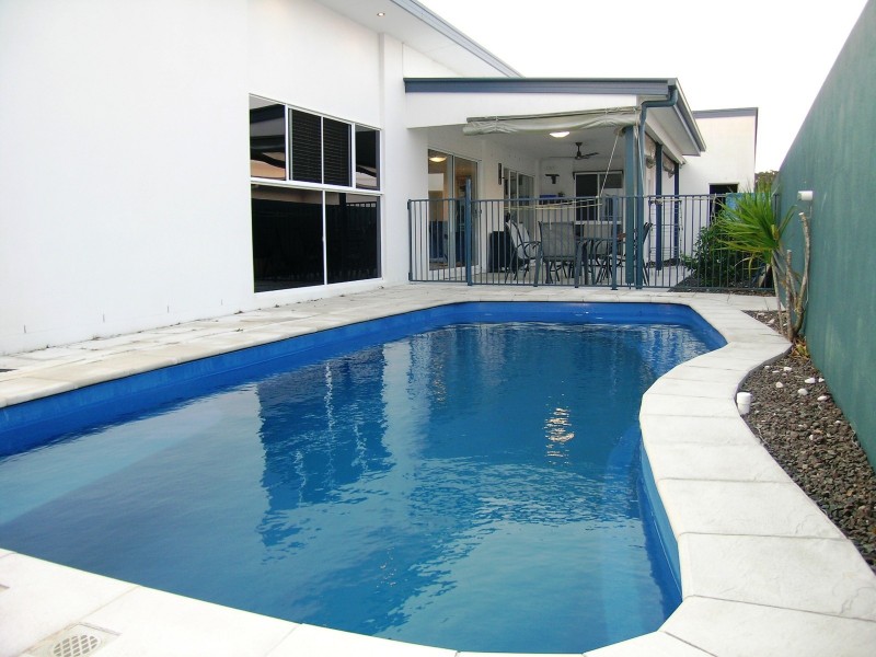 17 White Cedar, Meridan Plains QLD 4551