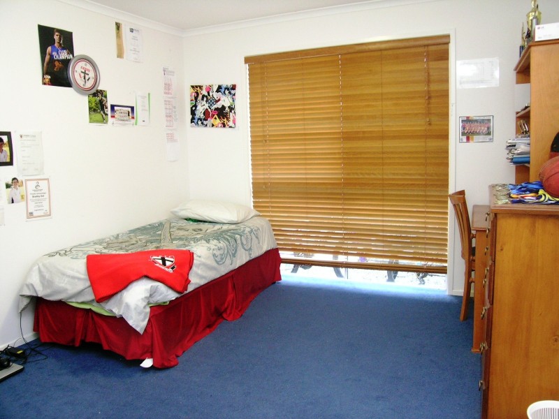 17 White Cedar, Meridan Plains QLD 4551