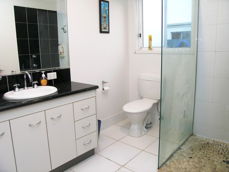 17 White Cedar, Meridan Plains QLD 4551