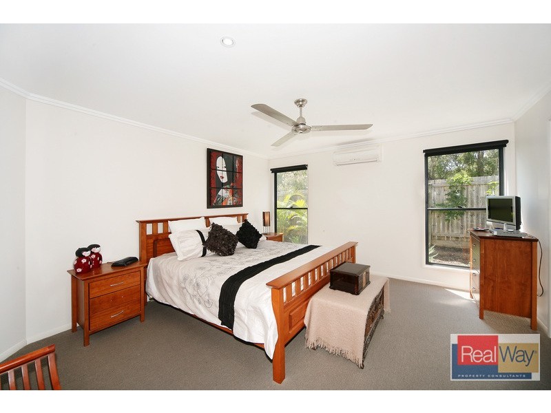 6 Cullen Drive, Little Mountain QLD 4551