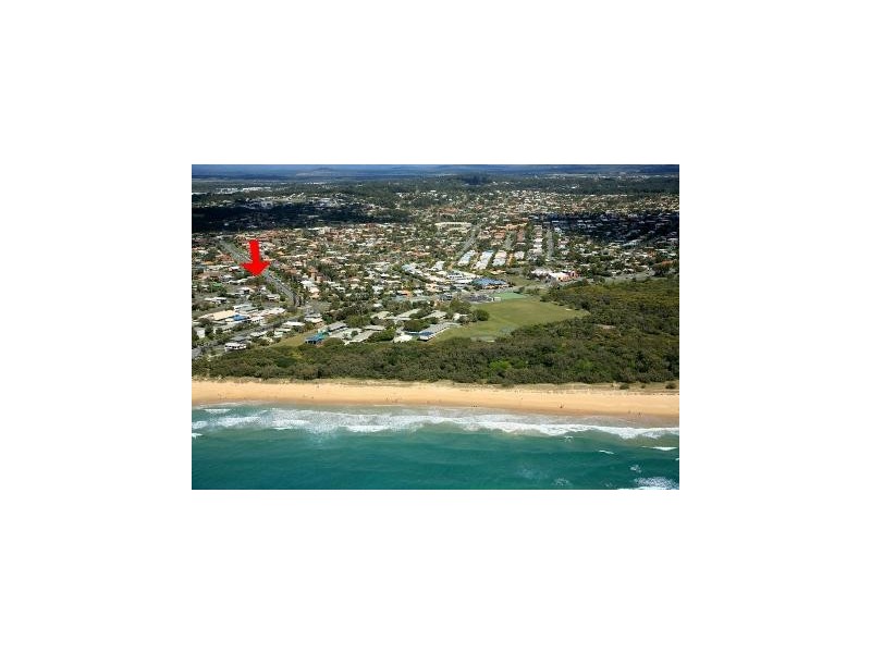 1 Coonowrin Street, Dicky Beach QLD 4551