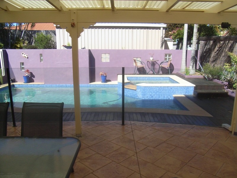 Little Mountain QLD 4551