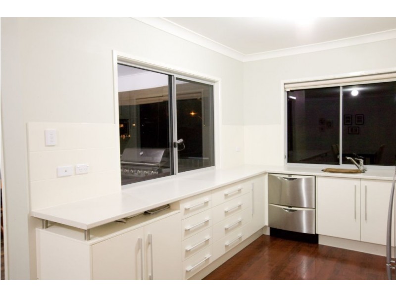 Little Mountain QLD 4551