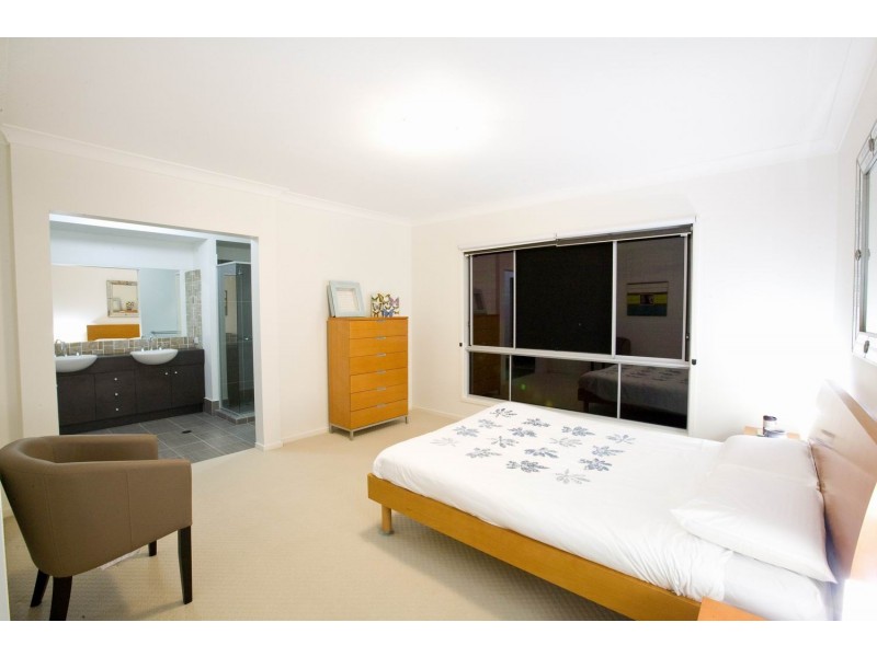 Little Mountain QLD 4551