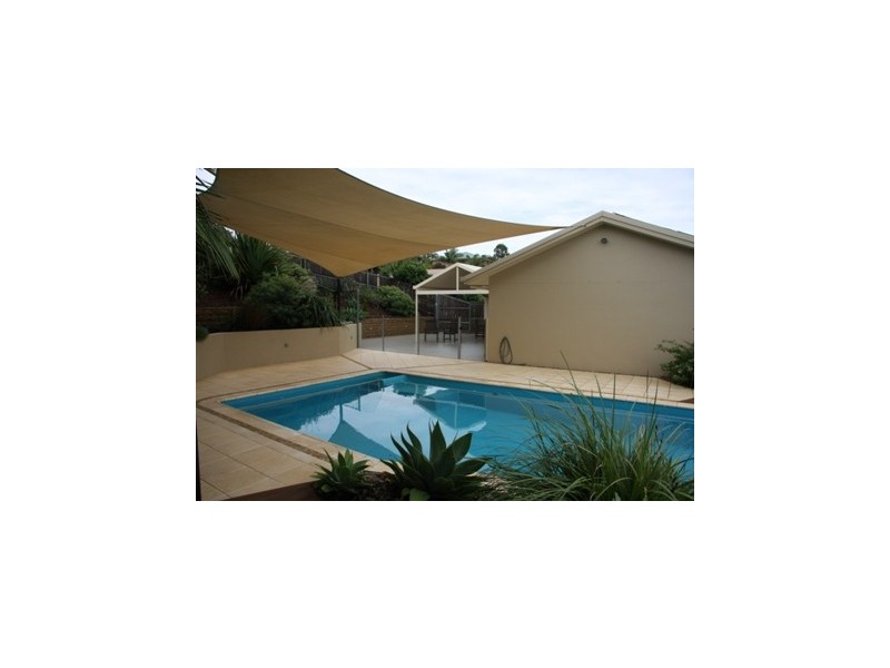 19 Riflebird Ave, Aroona QLD 4551