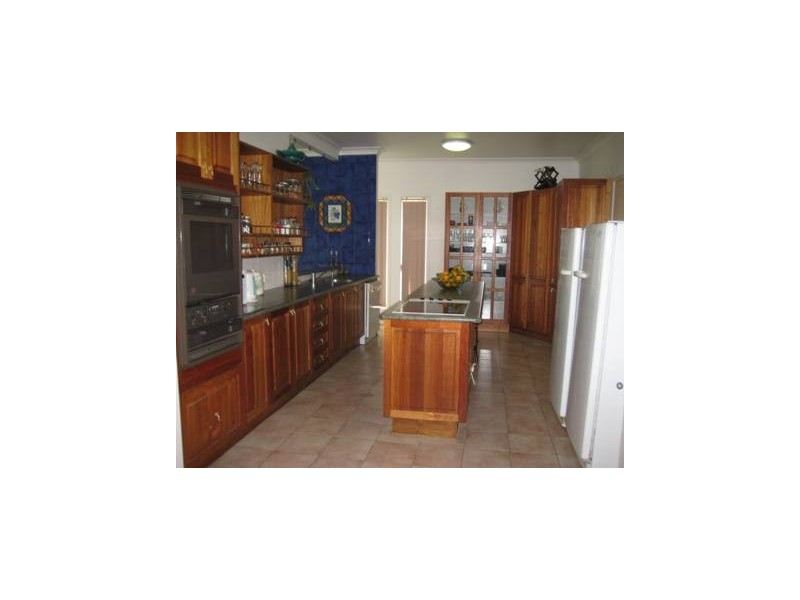 7 Birch Street, Caloundra West QLD 4551