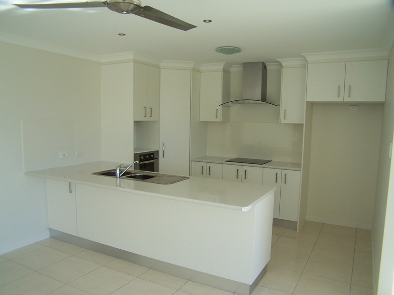 Little Mountain QLD 4551