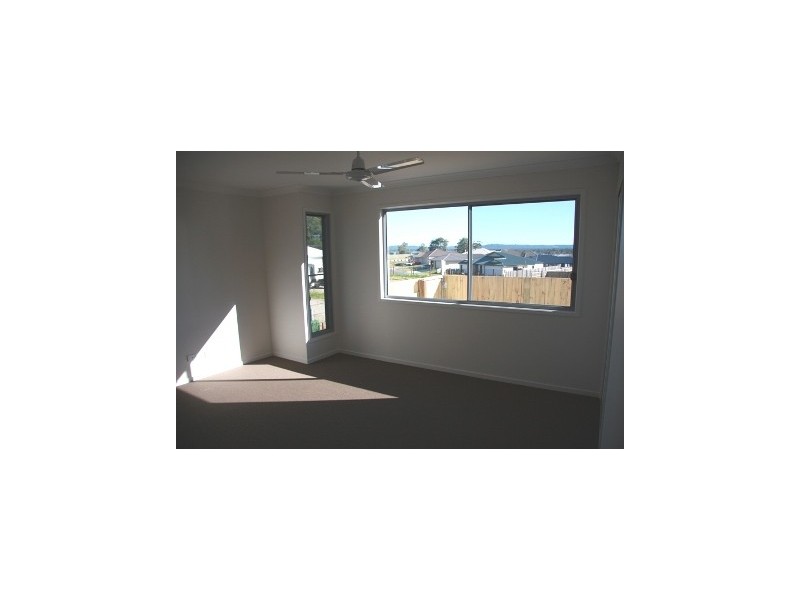 Little Mountain QLD 4551