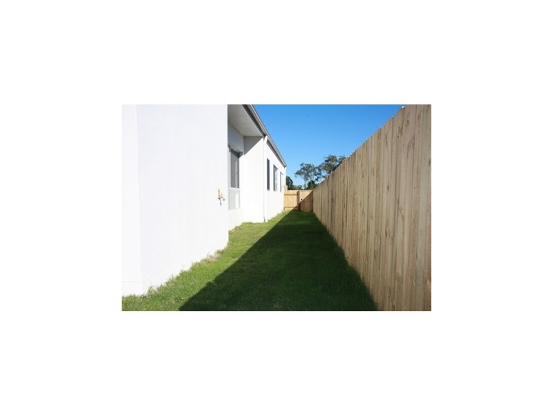 Little Mountain QLD 4551