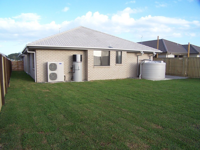 Little Mountain QLD 4551