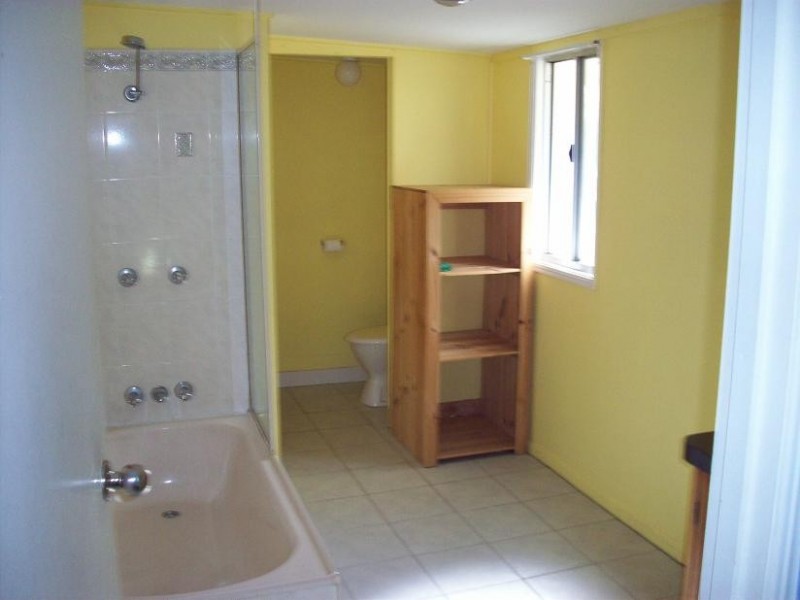 65A Noosa Rd, Monkland QLD 4570